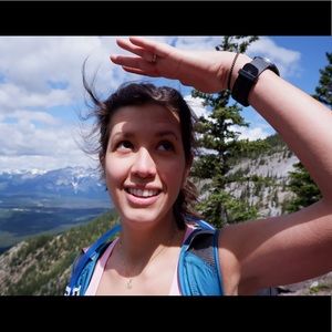 Meet your Posher, Adriana